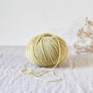 De Rerum Natura Gilliatt merino wol kleur Creme Anglaise