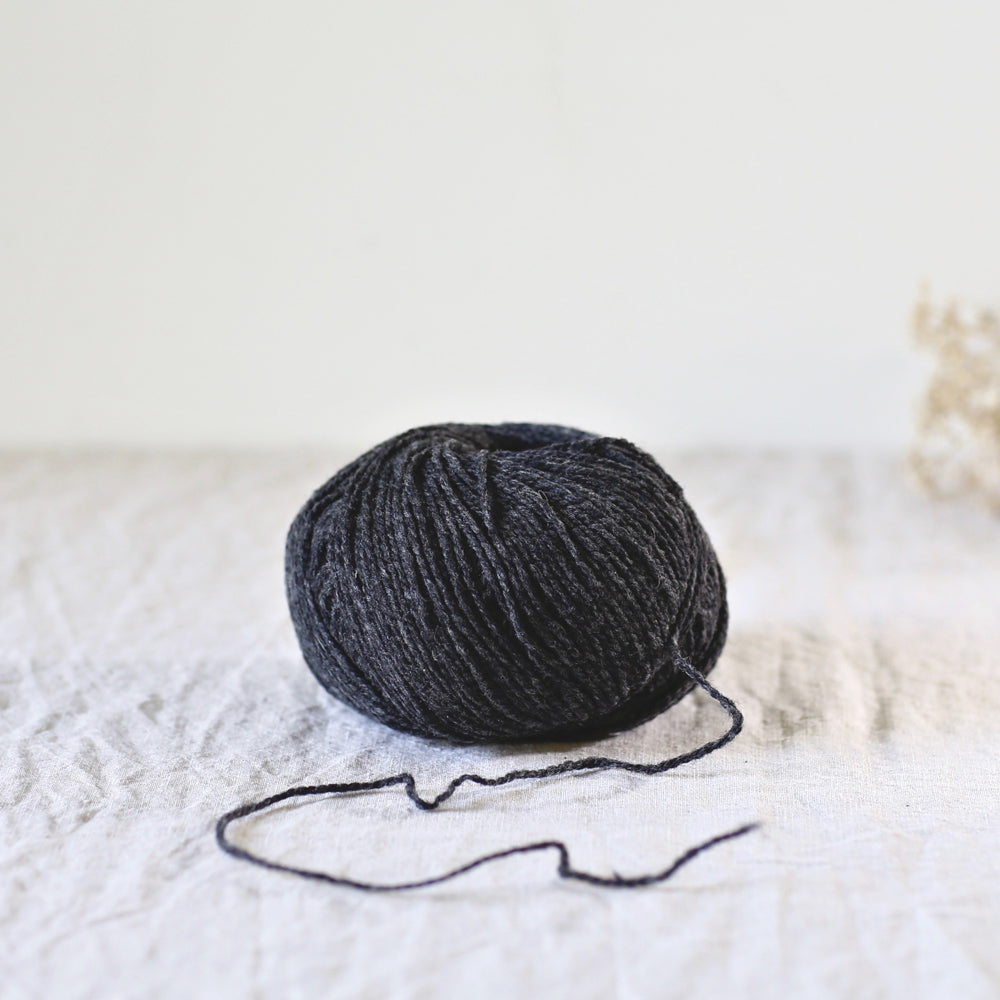 De Rerum Natura Ulysse merino wol kleur Fusain