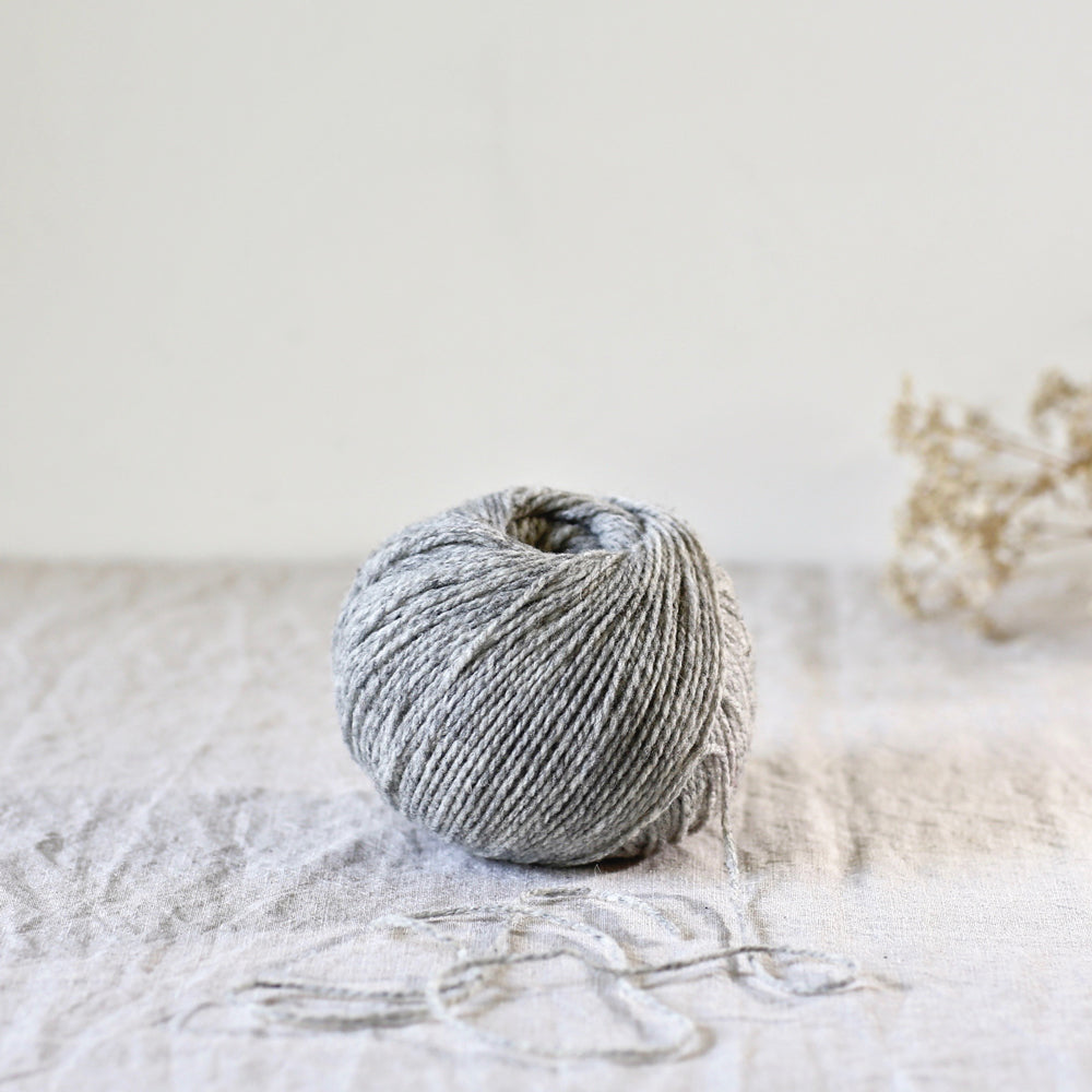 De Rerum Natura Ulysse merino wol kleur Goeland