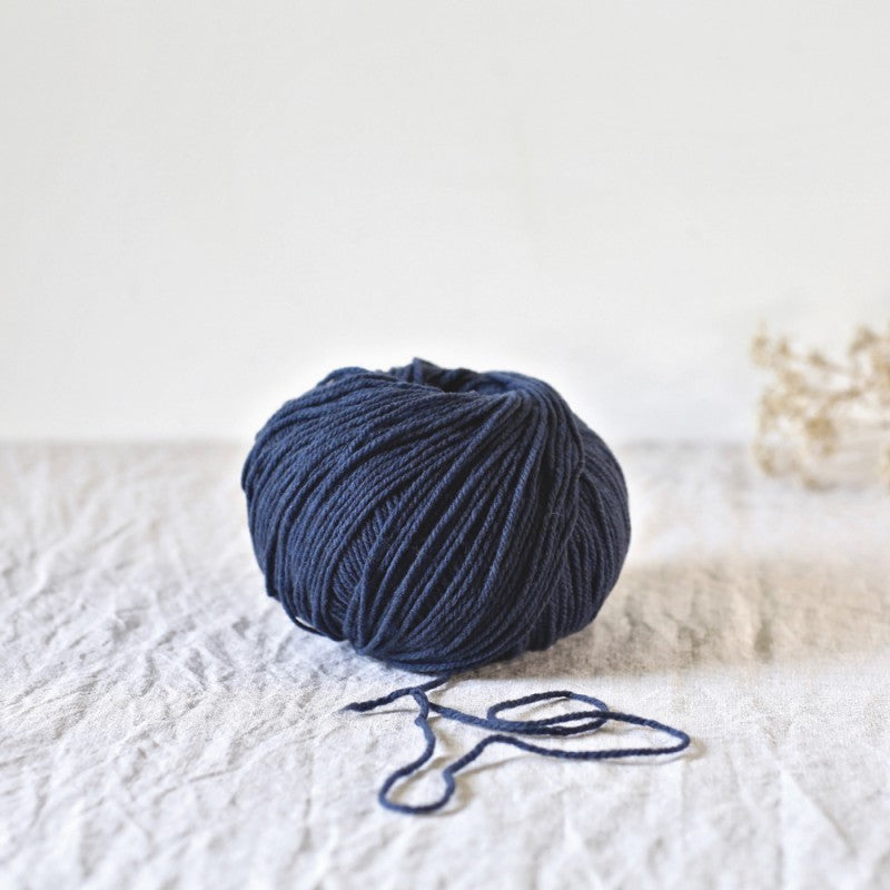 De Rerum Natura Gilliatt merino wol kleur Baleine Bleue