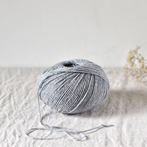 De Rerum Natura Gilliatt merino wol kleur Brouillard