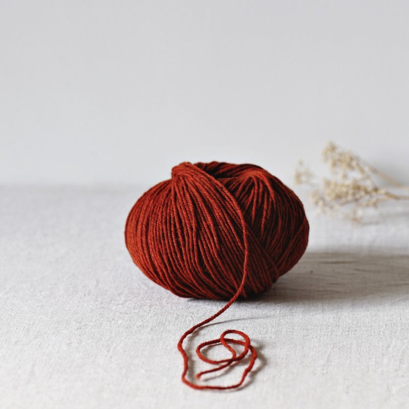De Rerum Natura Gilliatt merino wol kleur Erable
