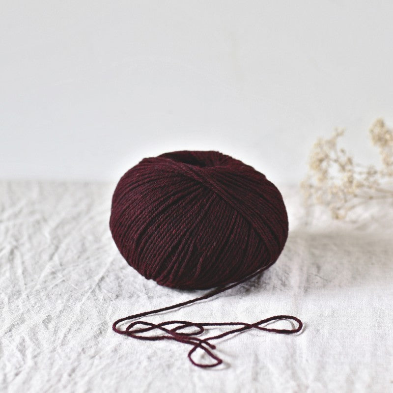 De Rerum Natura Gilliatt merino wol kleur Merlot